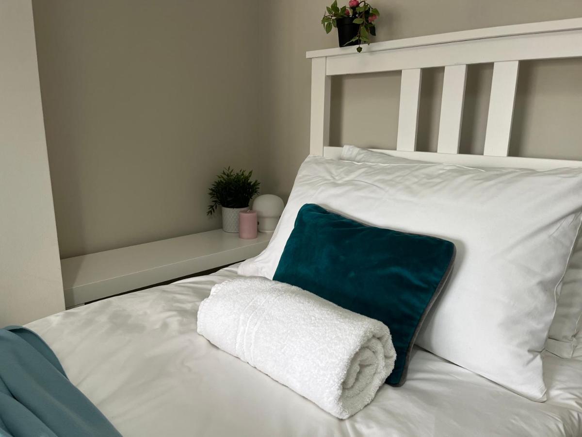 Three Bedroom City Home With Garden Southampton Exteriör bild