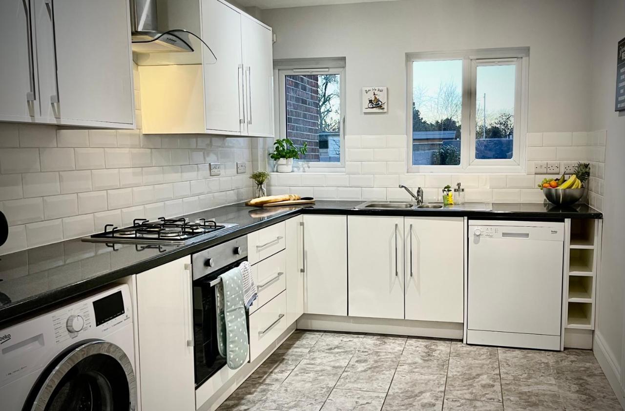 Three Bedroom City Home With Garden Southampton Exteriör bild