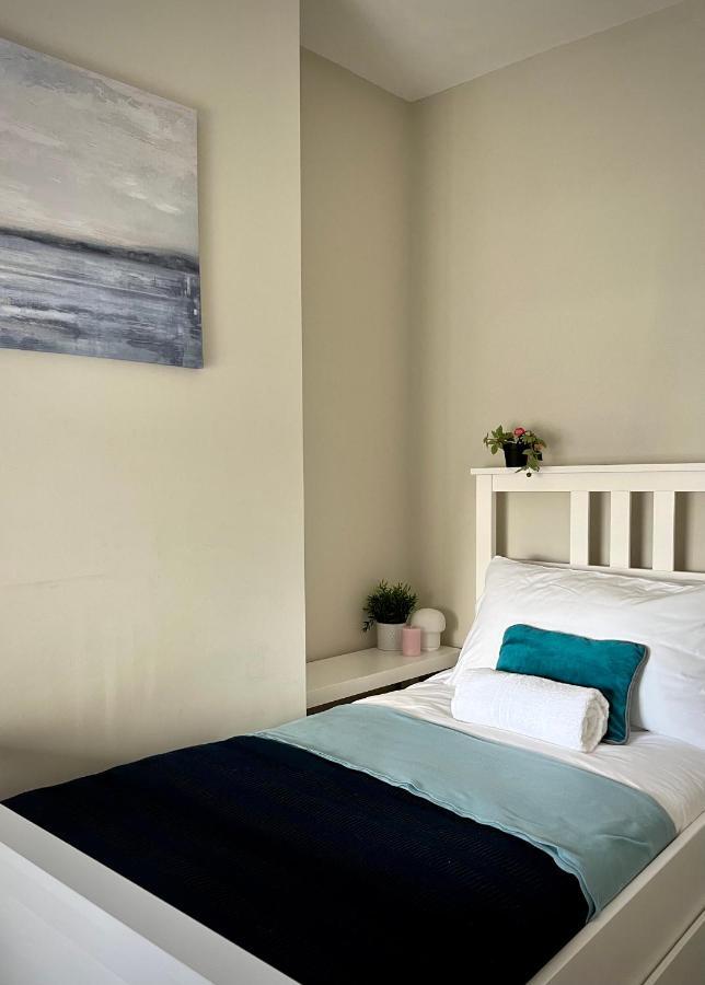 Three Bedroom City Home With Garden Southampton Exteriör bild